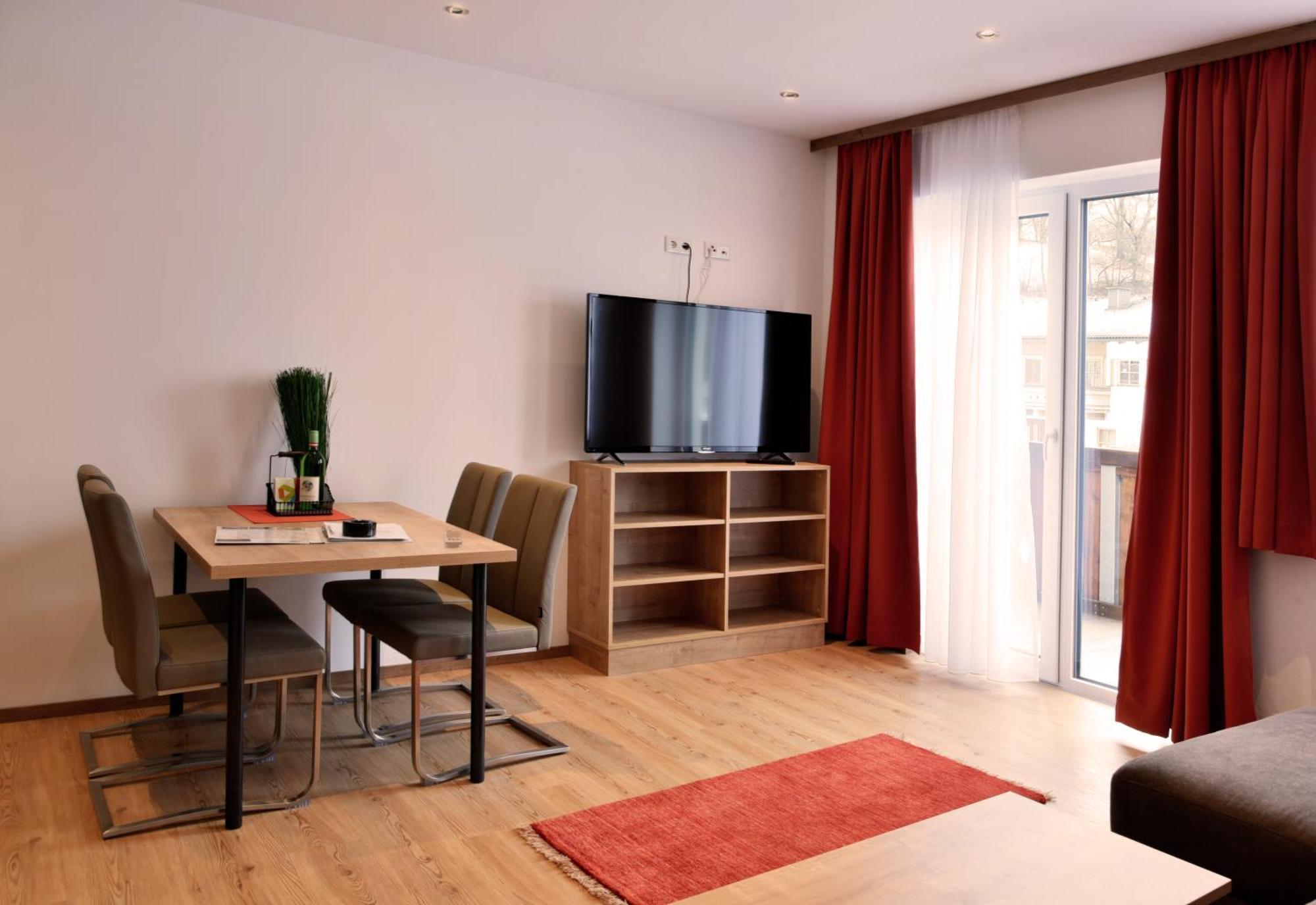 Apartment Haus Am See Uttendorf Room photo